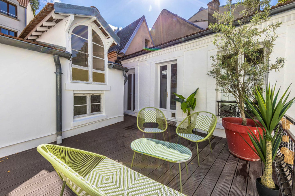Exquisite home nestled in the vibrant 20th Arrondissement