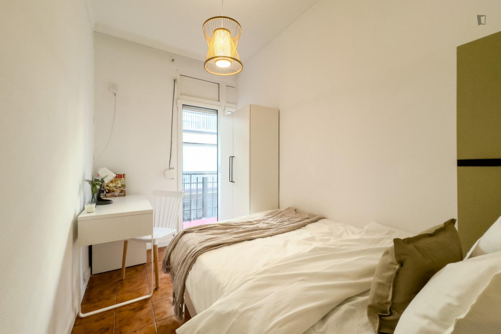 Appealing single bedroom near Parc del Turó del Putxet - Barcelone - chambre - ImmoJeune