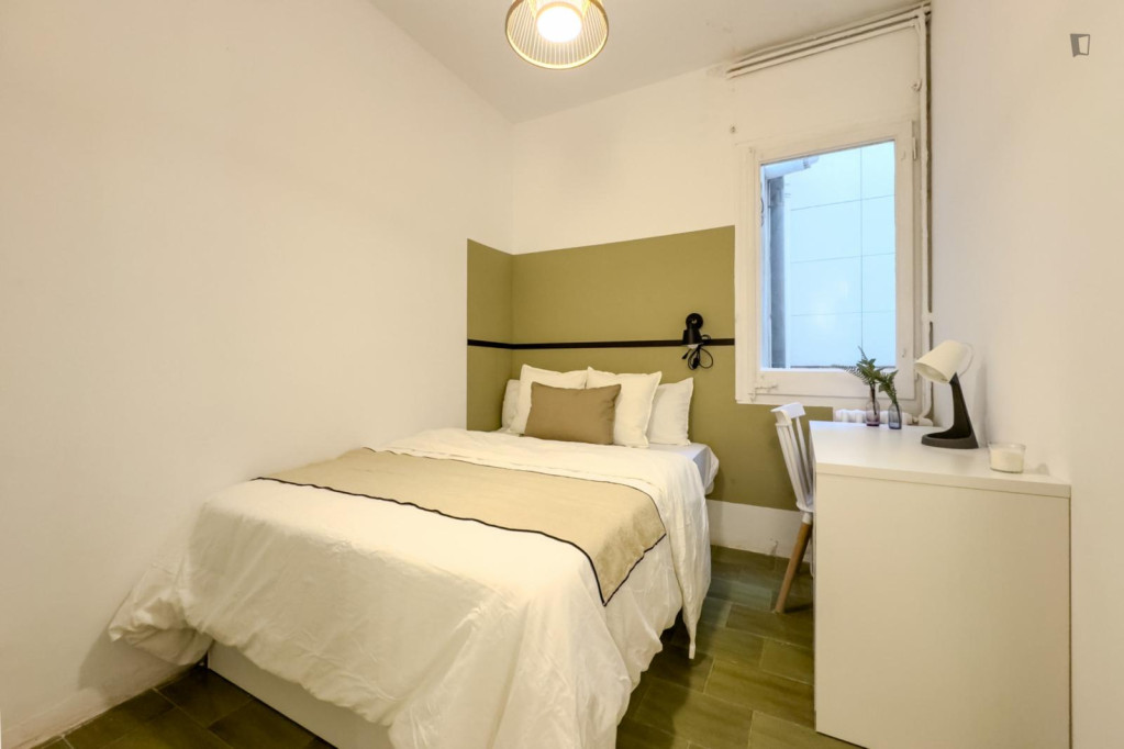 Warm single bedroom in El Putxet i el Farró - Barcelone - chambre - ImmoJeune