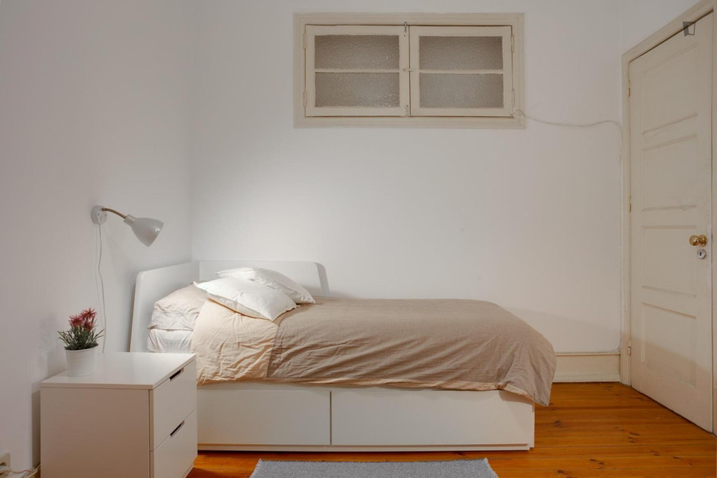 Perfect and comfortable single bedroom in Sete Rios - Lisbonne - chambre - ImmoJeune