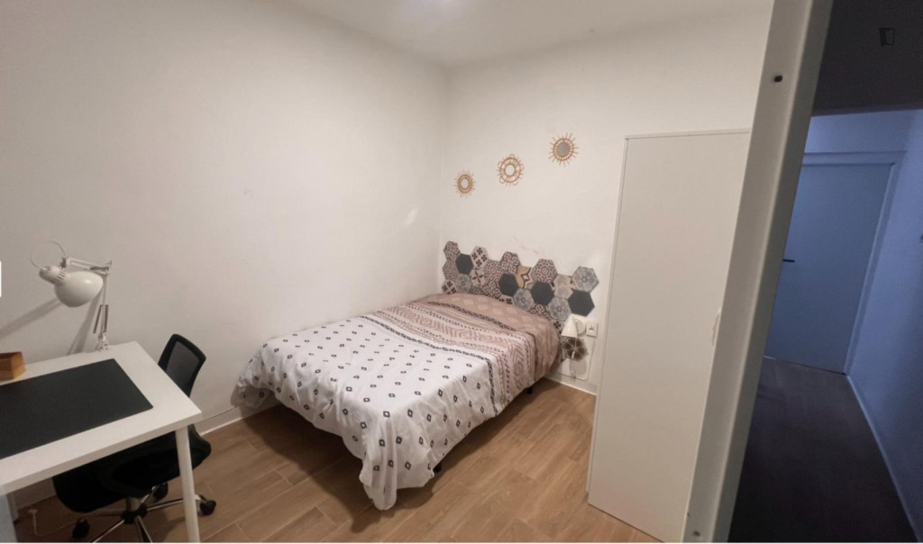 Warm Single Bedroom close to CEU Cardenal Herrera University