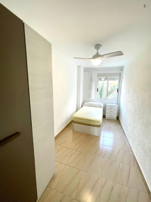 Lovely single bedroom in El palmar  - Murcia - chambre - ImmoJeune