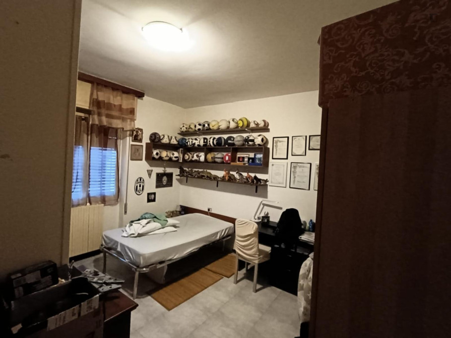 Comfy Single Bedroom well connected to Università degli Studi di Brescia
