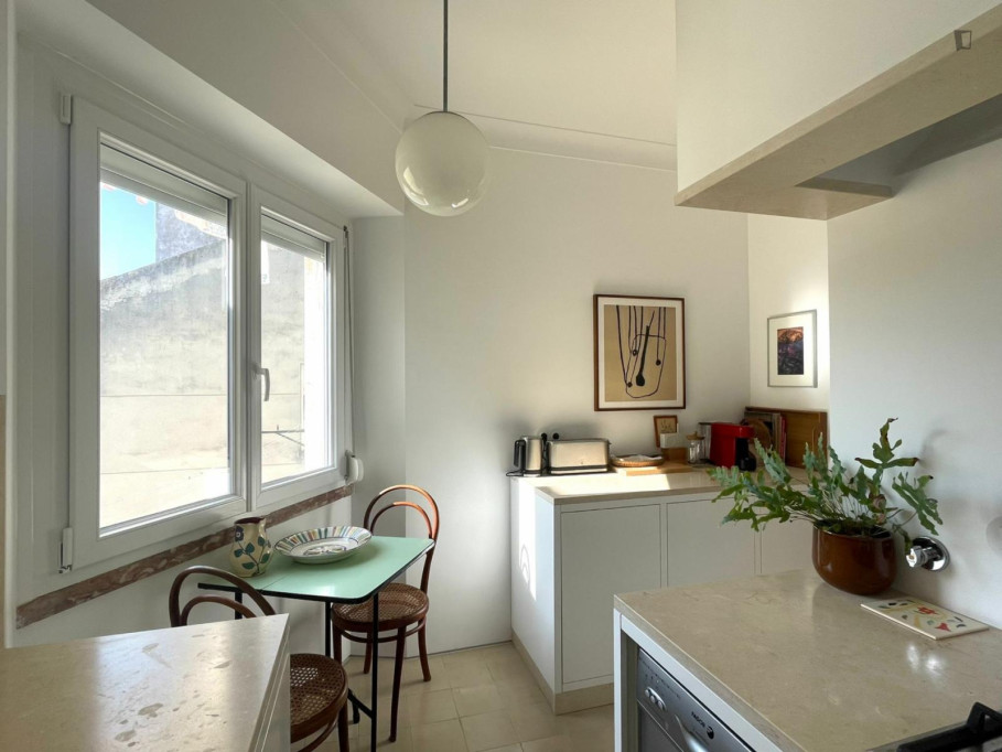 Charming and bright flat next to Campolide train station - Lisbonne - chambre - ImmoJeune