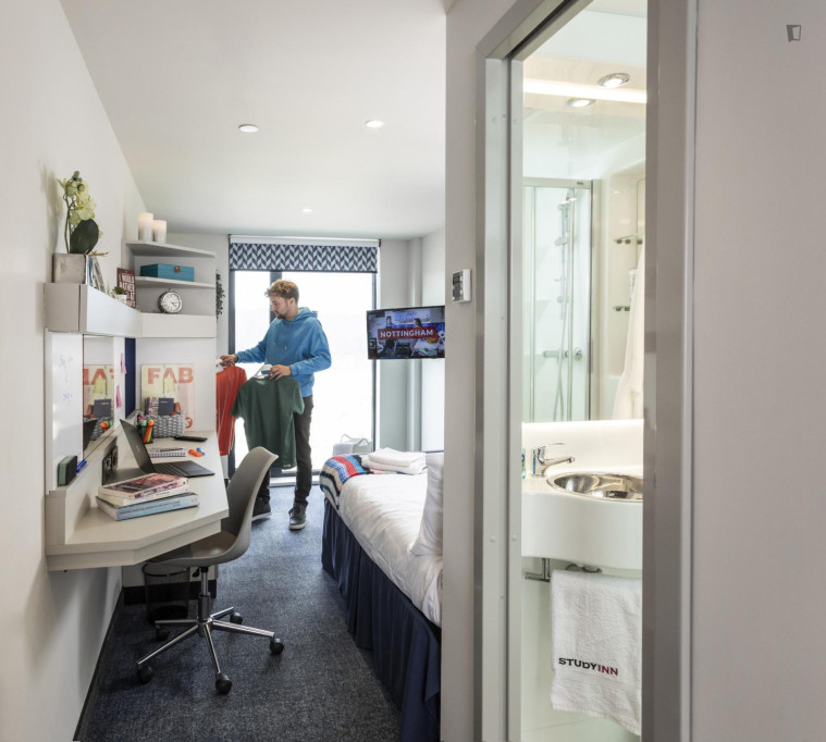 Ensuite Serviced Apartment Platinum - Nottingham - chambre - ImmoJeune