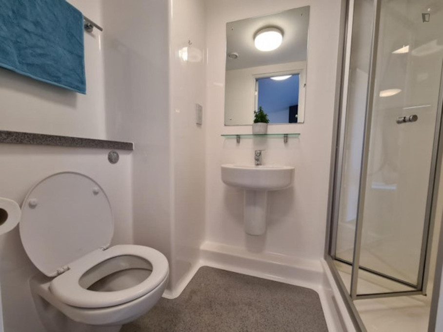 Cosy double ensuite bedroom close to Newcastle United Football Club
