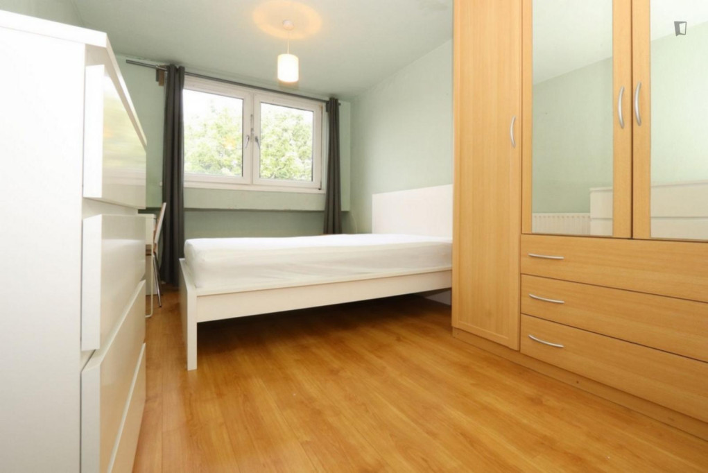 Beautiful double bedroom near the Queen Mary University of London - London - chambre - ImmoJeune