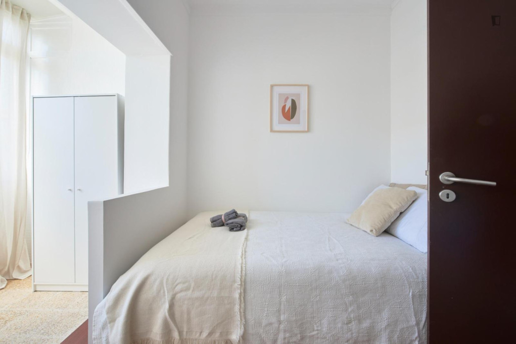 Bright single bedroom in Almada - Lisbonne - chambre - ImmoJeune