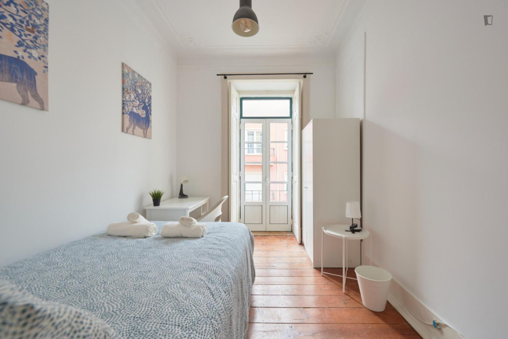 Delightful double bedroom in Arroios - Lisbonne - chambre - ImmoJeune