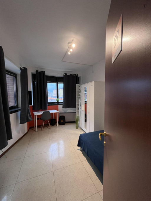 Welcoming single bedroom in Cristo Re - Trento - chambre - ImmoJeune