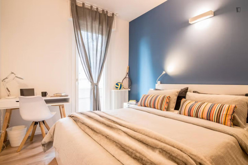 Private Room With Double Bed, Private Bathroom Ensuite, Terrace, Air Conditioning - Padova - chambre - ImmoJeune