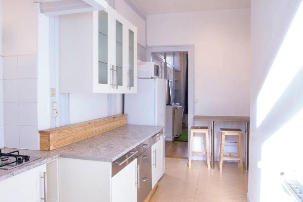 3-Bed Apartment on rue Léon Gambetta