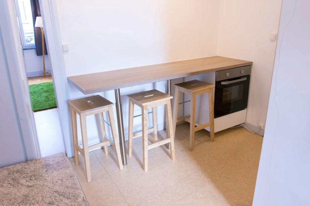 3-Bed Apartment on rue Léon Gambetta