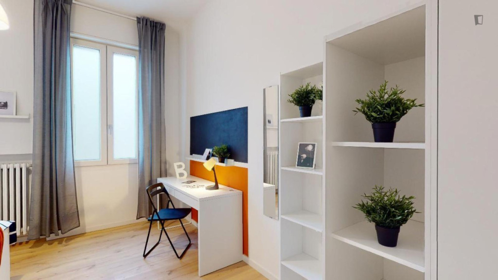 Big single bedroom near Facoltà di Medicina e Chirurgia