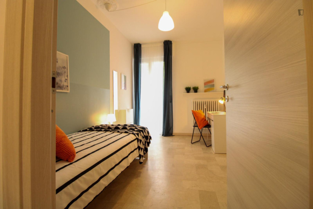 Very nice single bedroom in Mompiano - Brescia - chambre - ImmoJeune