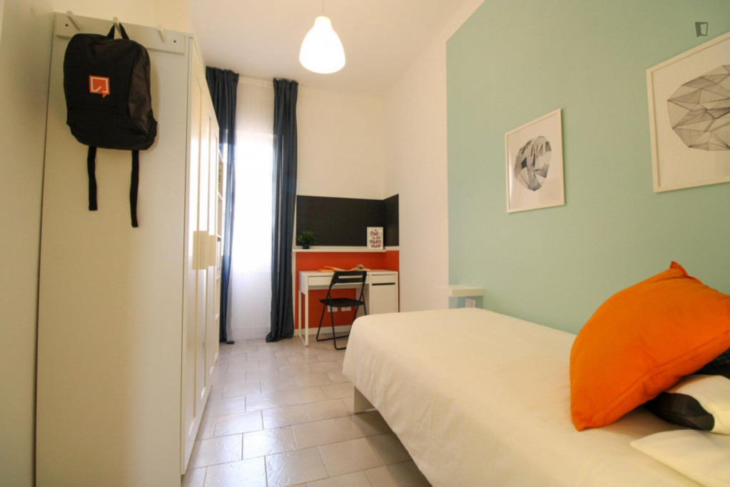 Pretty nice single bedroom in Porta Milano - Brescia - chambre - ImmoJeune