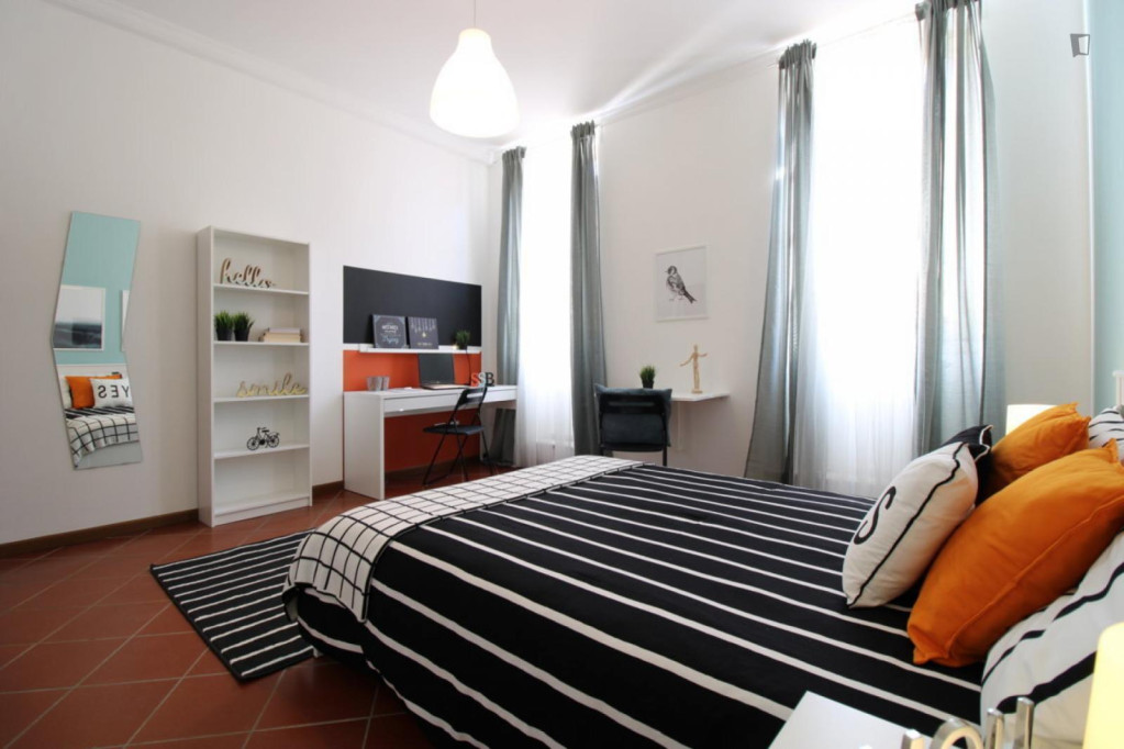 Bright single bedroom near Università Cattolica del Sacro Cuore - Brescia - chambre - ImmoJeune