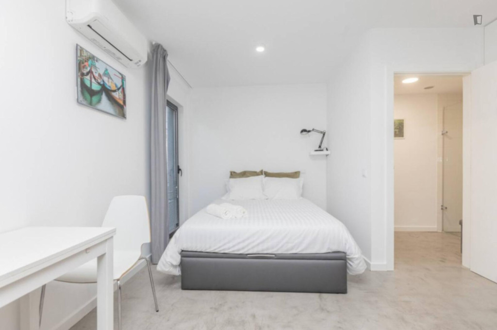 Lighted Studio close to Aveiro University - Aveiro - chambre - ImmoJeune