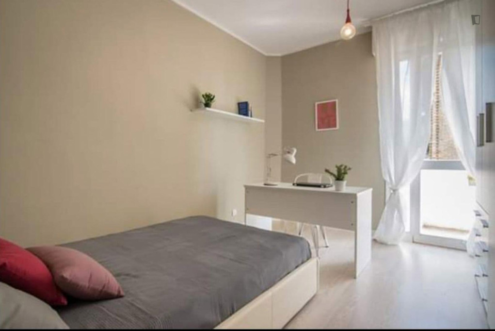 Single bedroom in a 3 bedroom apartment in Padua  - Padova - chambre - ImmoJeune