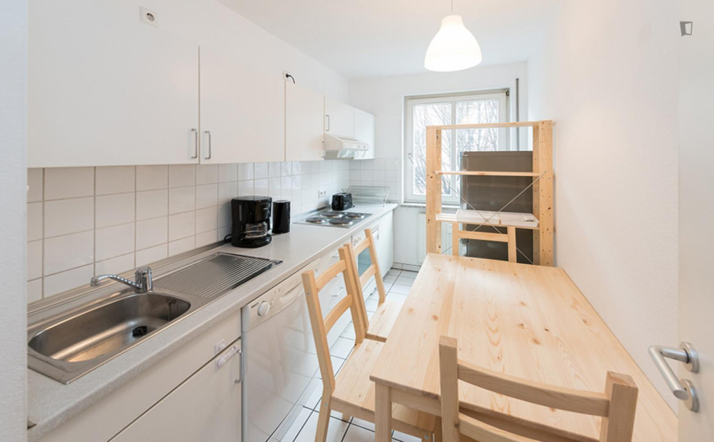Spacious single bedroom with a balcony, in Neuhausen-Nymphenburg