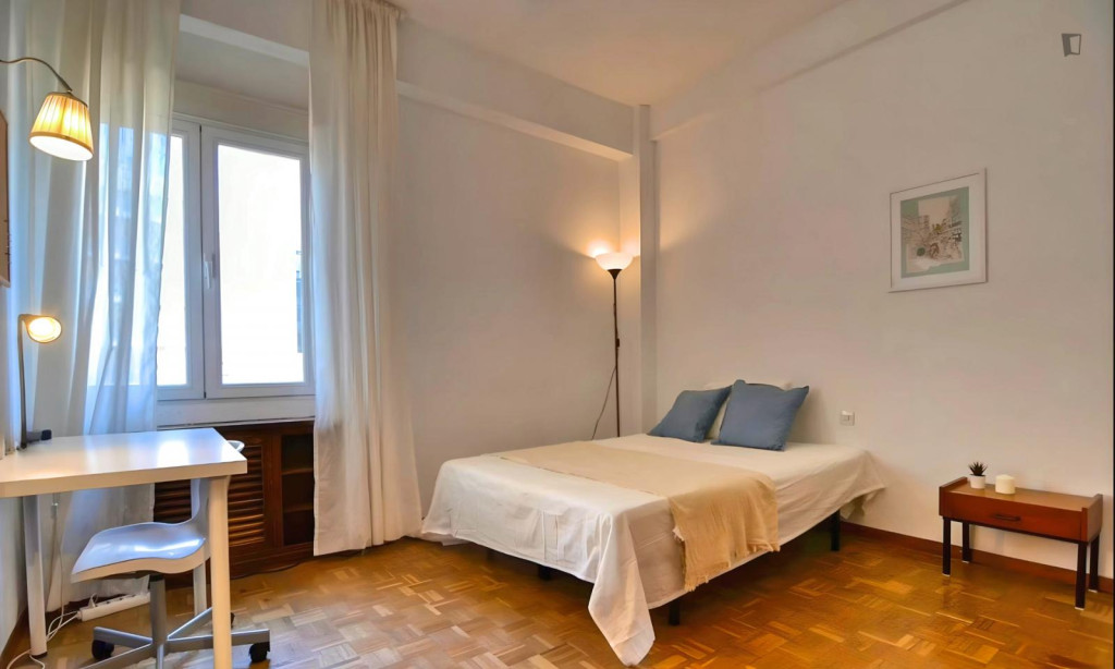 Neat single bedroom in Arapiles - Madrid - chambre - ImmoJeune