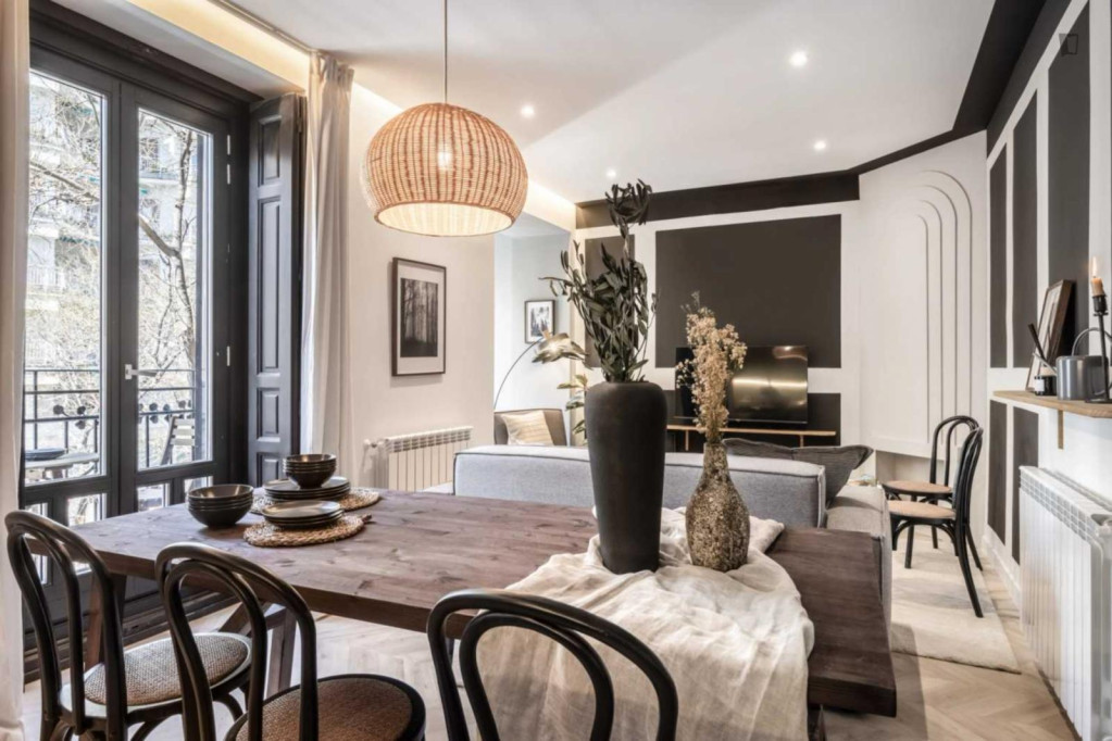 Charming apartment in Trafalgar, Madrid - Madrid - chambre - ImmoJeune