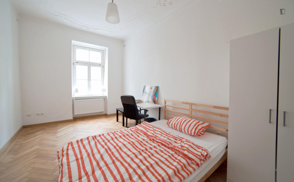 Ample single bedroom in the Altstadt-Lehel district - Munich - chambre - ImmoJeune