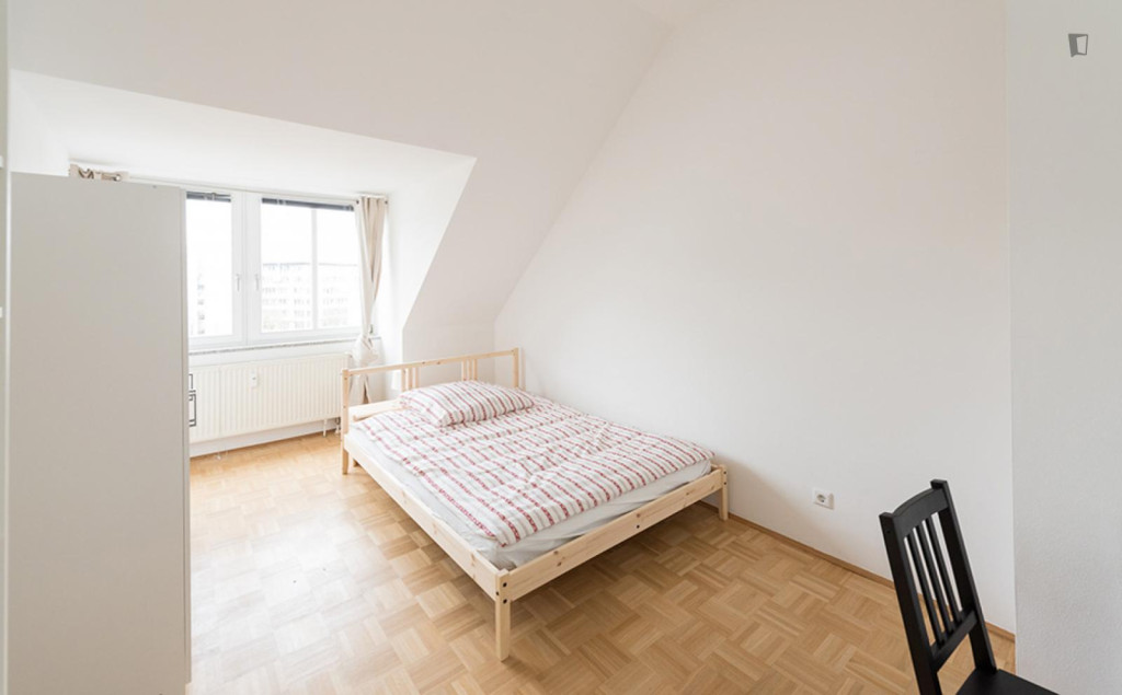 Inviting single bedroom in Neuhausen-Nymphenburg - Munich - chambre - ImmoJeune