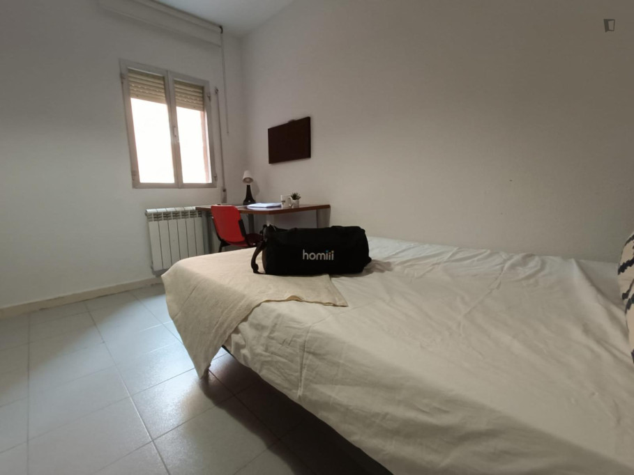 Snug single bedroom in GETAFE - Madrid - chambre - ImmoJeune