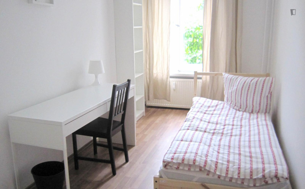 Airy single bedroom in residential Wedding - Berlin - chambre - ImmoJeune