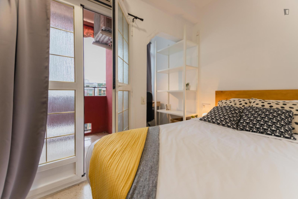 Bright single bedroom close to Jardins del Real - Valence - chambre - ImmoJeune
