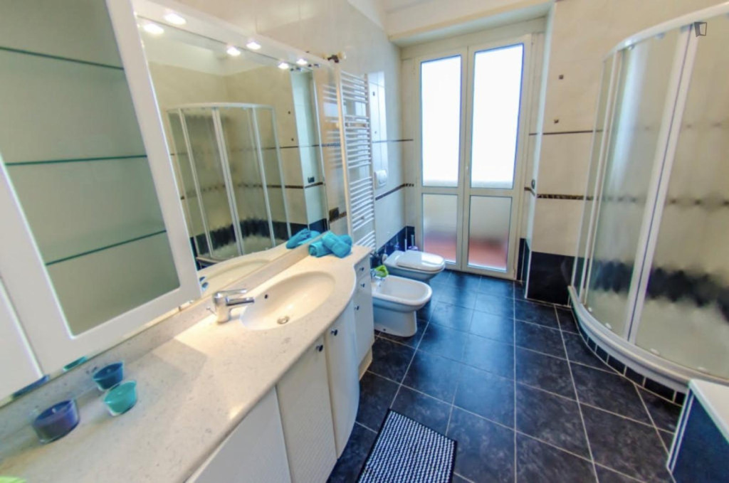 Bright single bedroom in Saint Rita