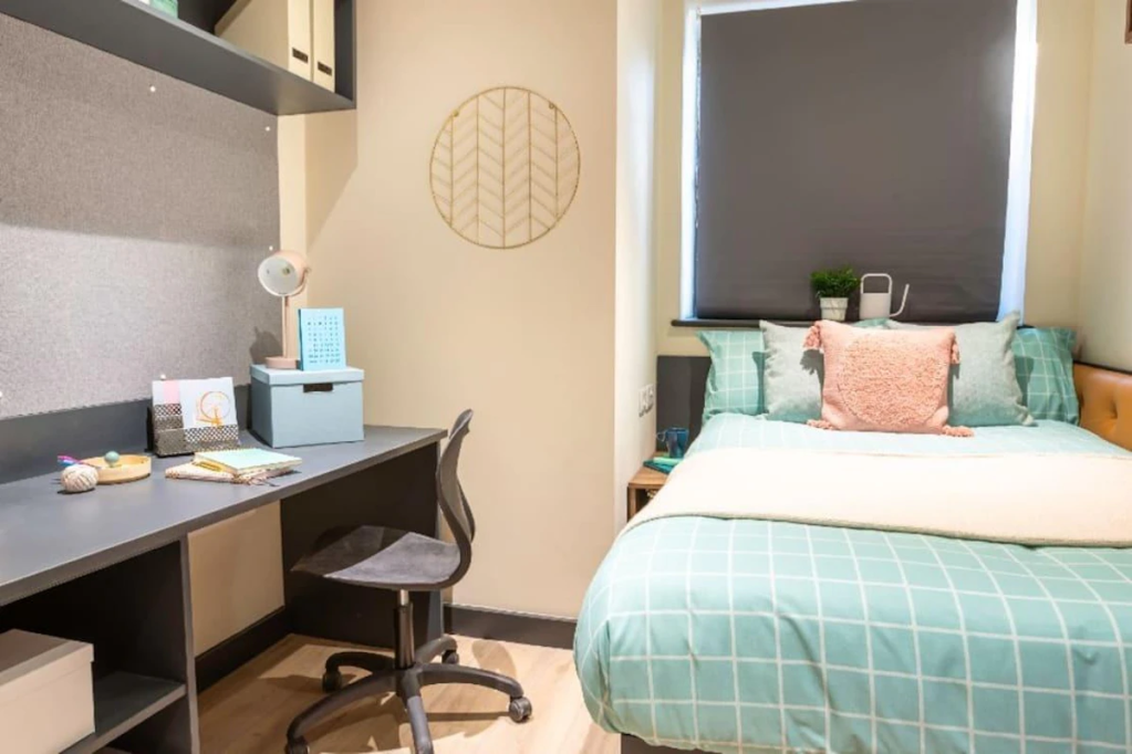 Crown House - Brighton - chambre - ImmoJeune