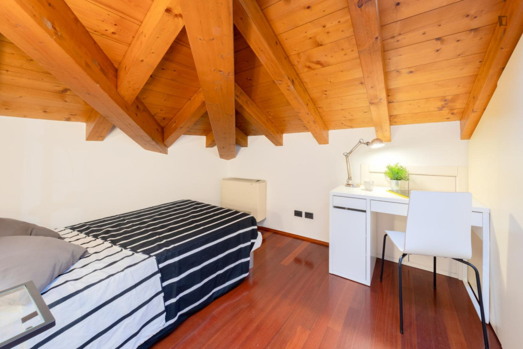 Homely single bedroom near the Mestre train station - Venice - chambre - ImmoJeune