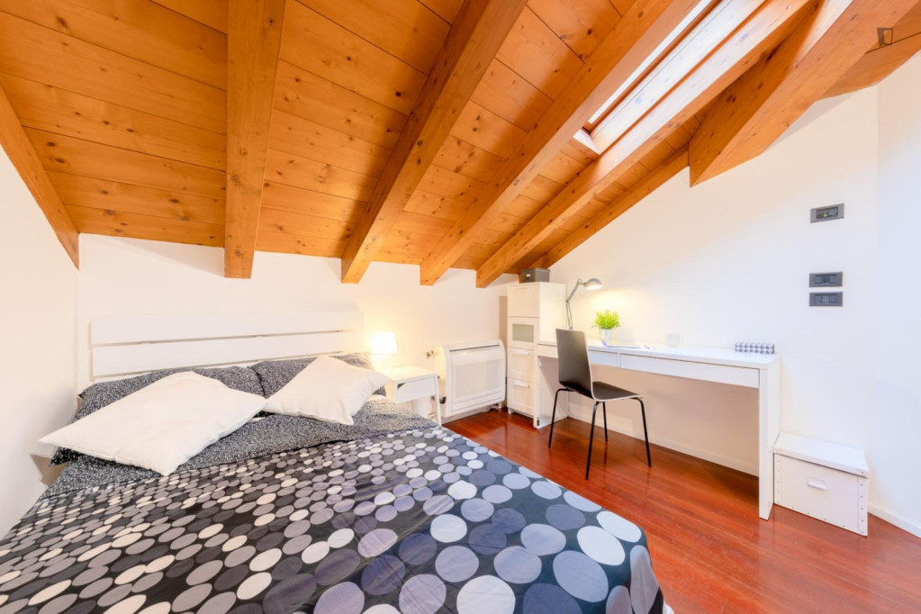 Very nice single bedroom in the Mestre district - Venice - chambre - ImmoJeune