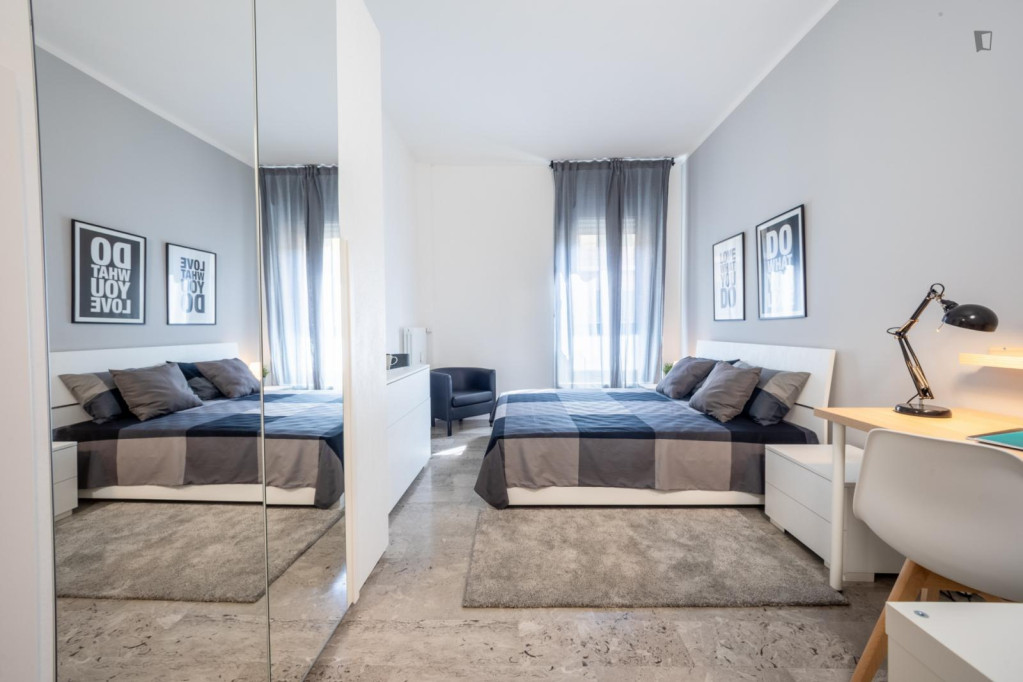 Tasteful double bedroom near the Vicenza train station