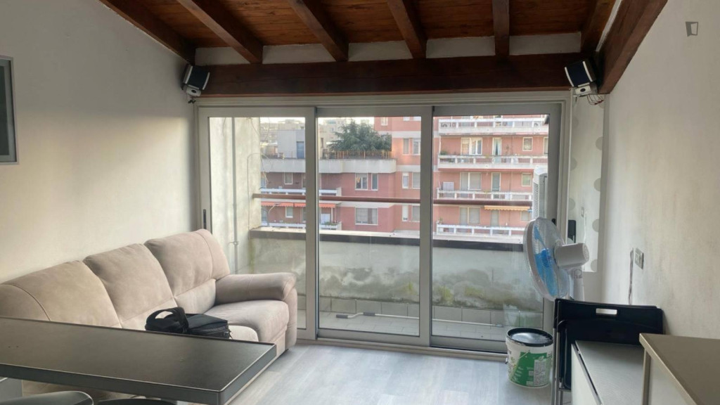 Appealing 1-bedroom apartment in Vigentino - Milan - chambre - ImmoJeune