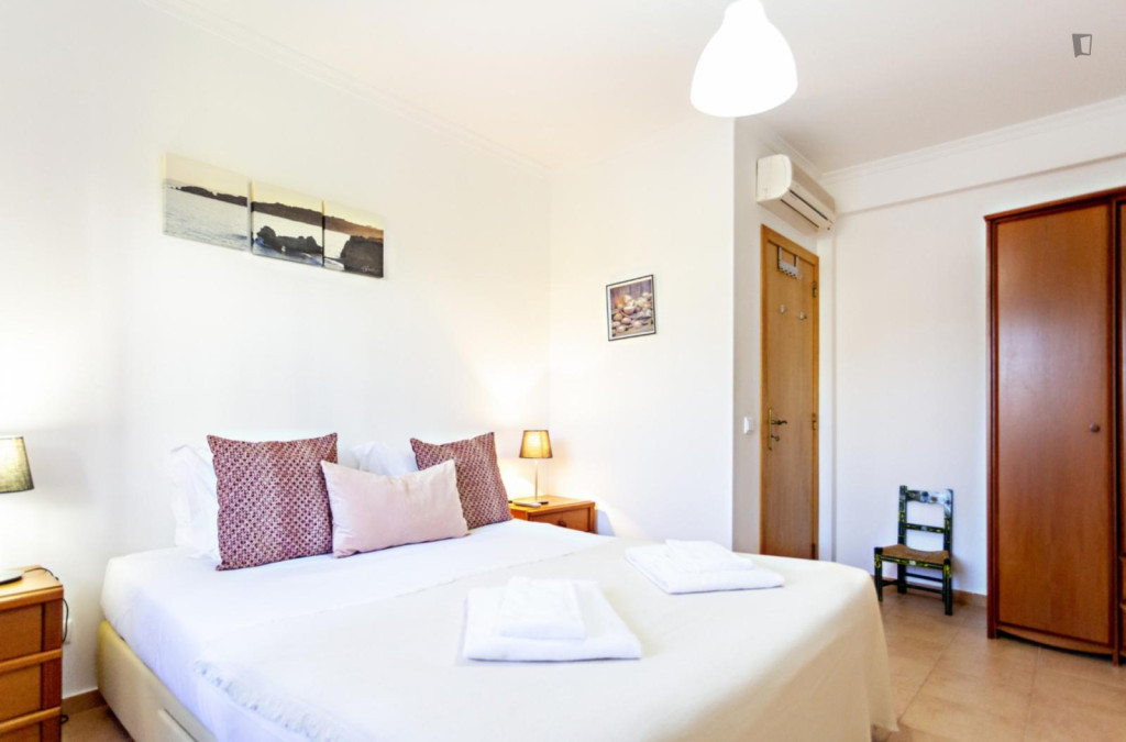 Bright terraced house not too far from Praia de Cacela Velha