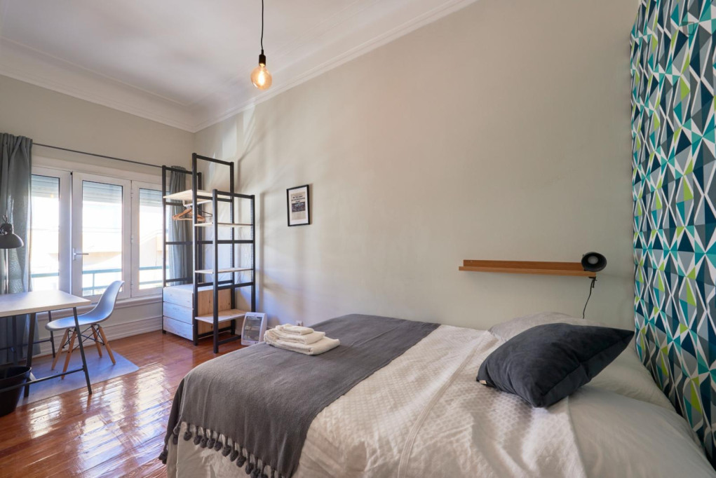 Campo Pequeno 2 - Room 1 - Lisbonne - chambre - ImmoJeune