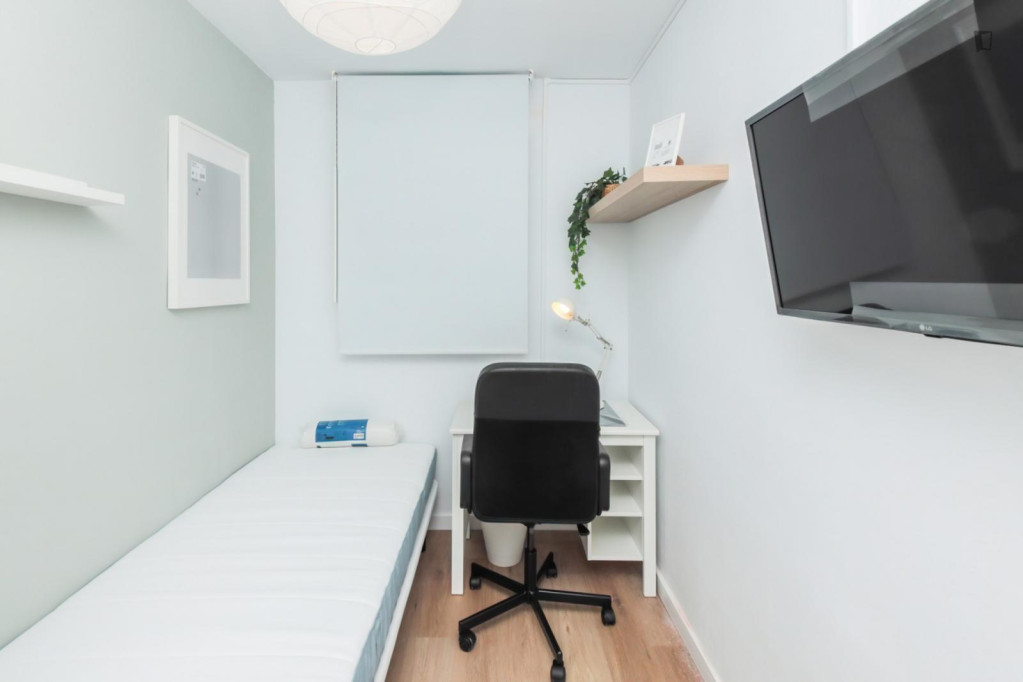 Attractive single bedroom - Tarragona - chambre - ImmoJeune