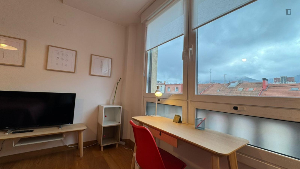 Appealing double bedroom in Indautxu