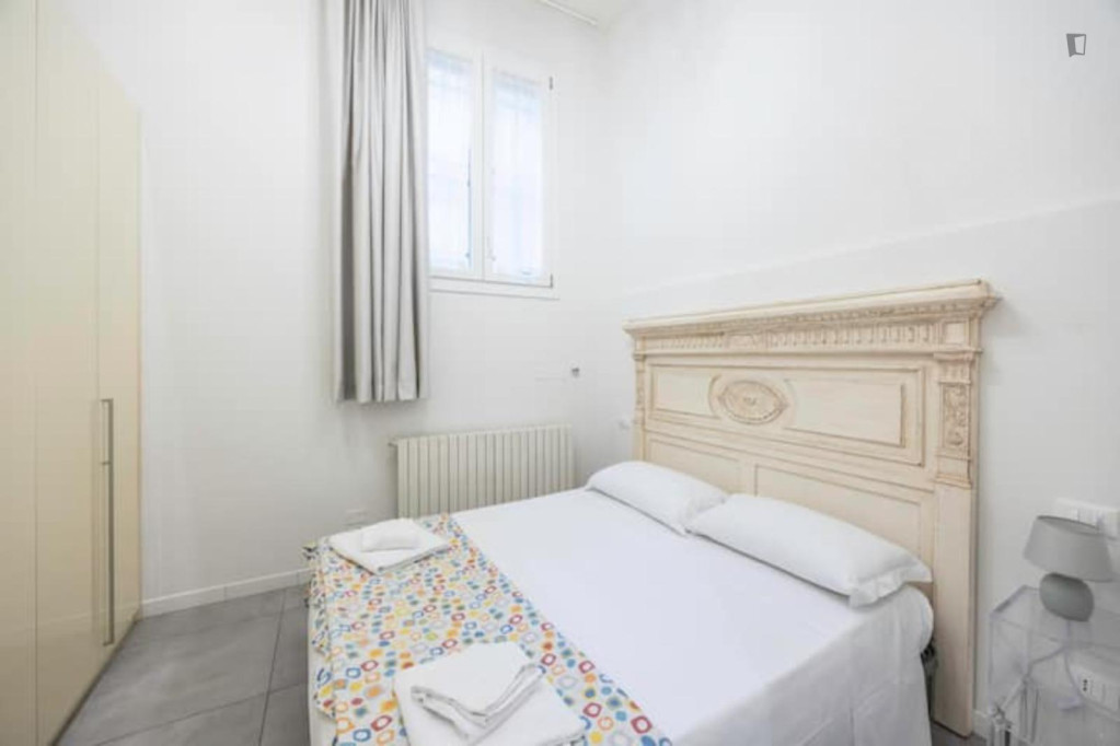 Bright one-bedroom flat near the University area - Bologne - chambre - ImmoJeune