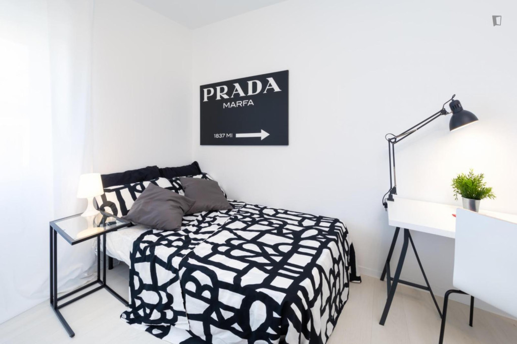 Bright double bedroom in mestre  - Venice - chambre - ImmoJeune