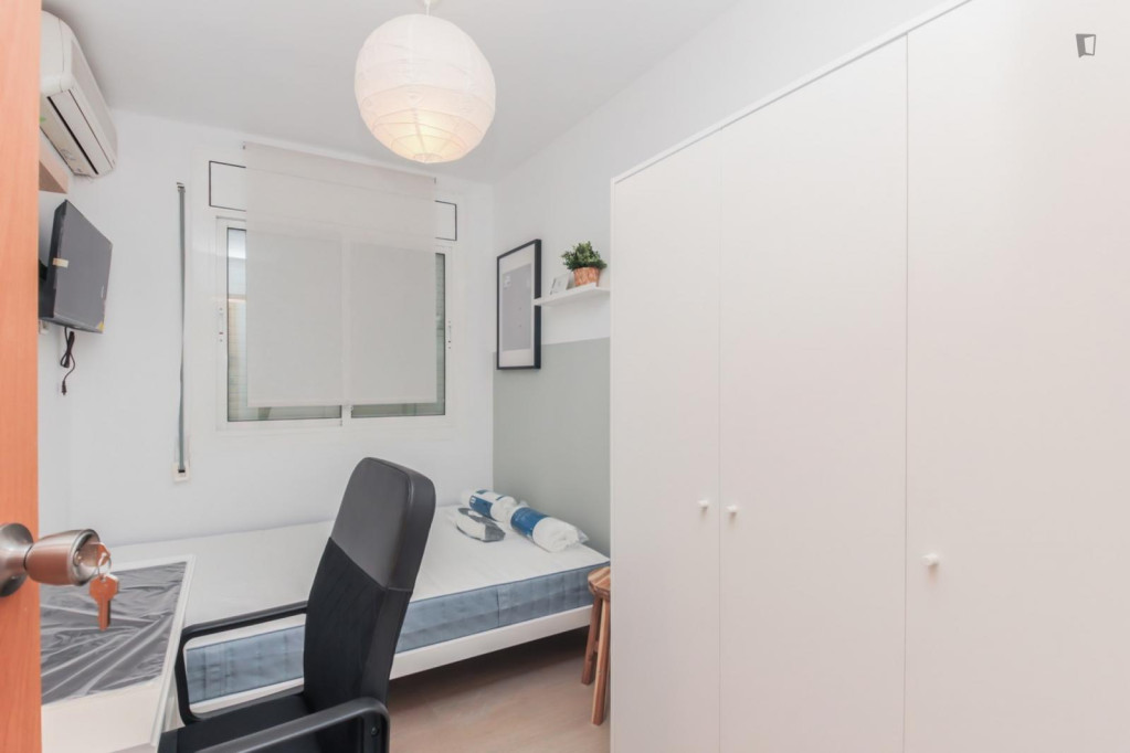 Cozy single bedroom - Tarragona - chambre - ImmoJeune