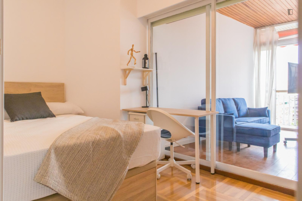 Lovely single bedroom in Vallehermoso - Madrid - chambre - ImmoJeune