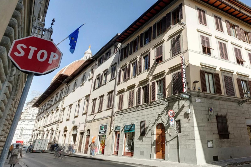 Excellent 1-bedroom flat in Duomo area