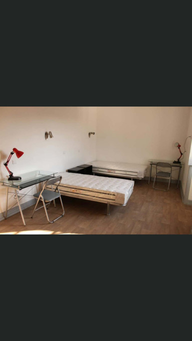 Triple Room with private bathroom in Coimbra