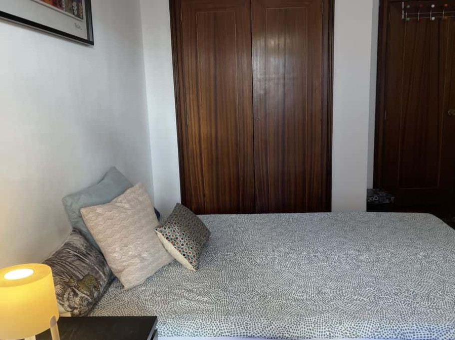 Habitación en piso de 7 habitaciones en Benimaclet