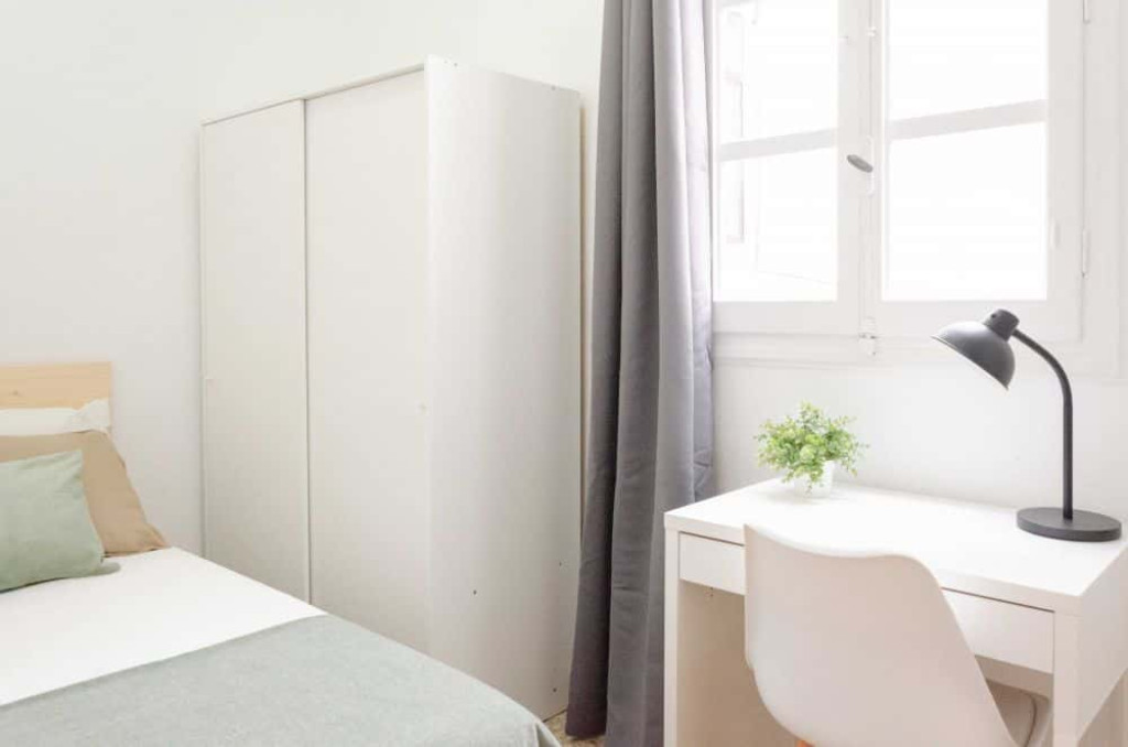 Habitación acogedora en el centro de Valencia