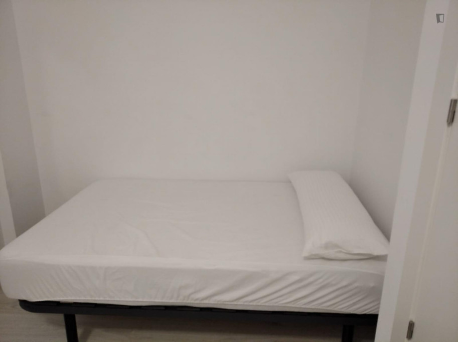 Single bedroom in 3-bedroom apartment - Valladolid - chambre - ImmoJeune